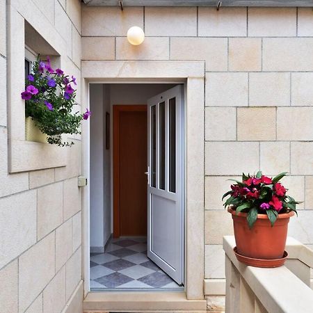 בול Apartments Katarina מראה חיצוני תמונה